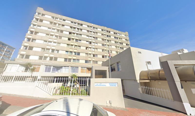 1 Bedroom Property for Sale in Sea Point Western Cape